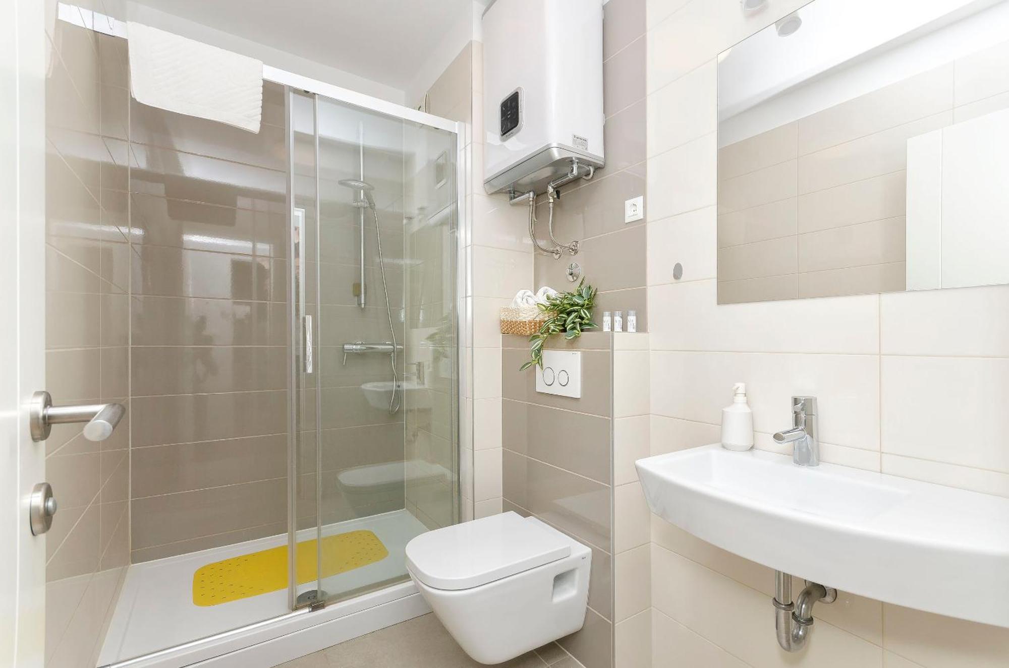 Toni Delux Apartment Split